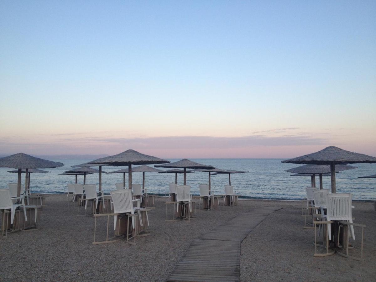 Апартаменты Makedos Sea View Неа-Врасна Экстерьер фото